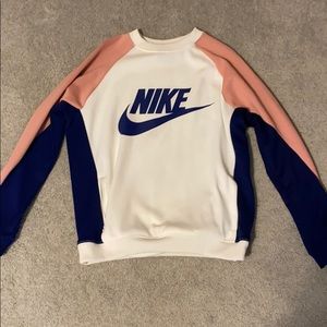 Nike sweatshirt